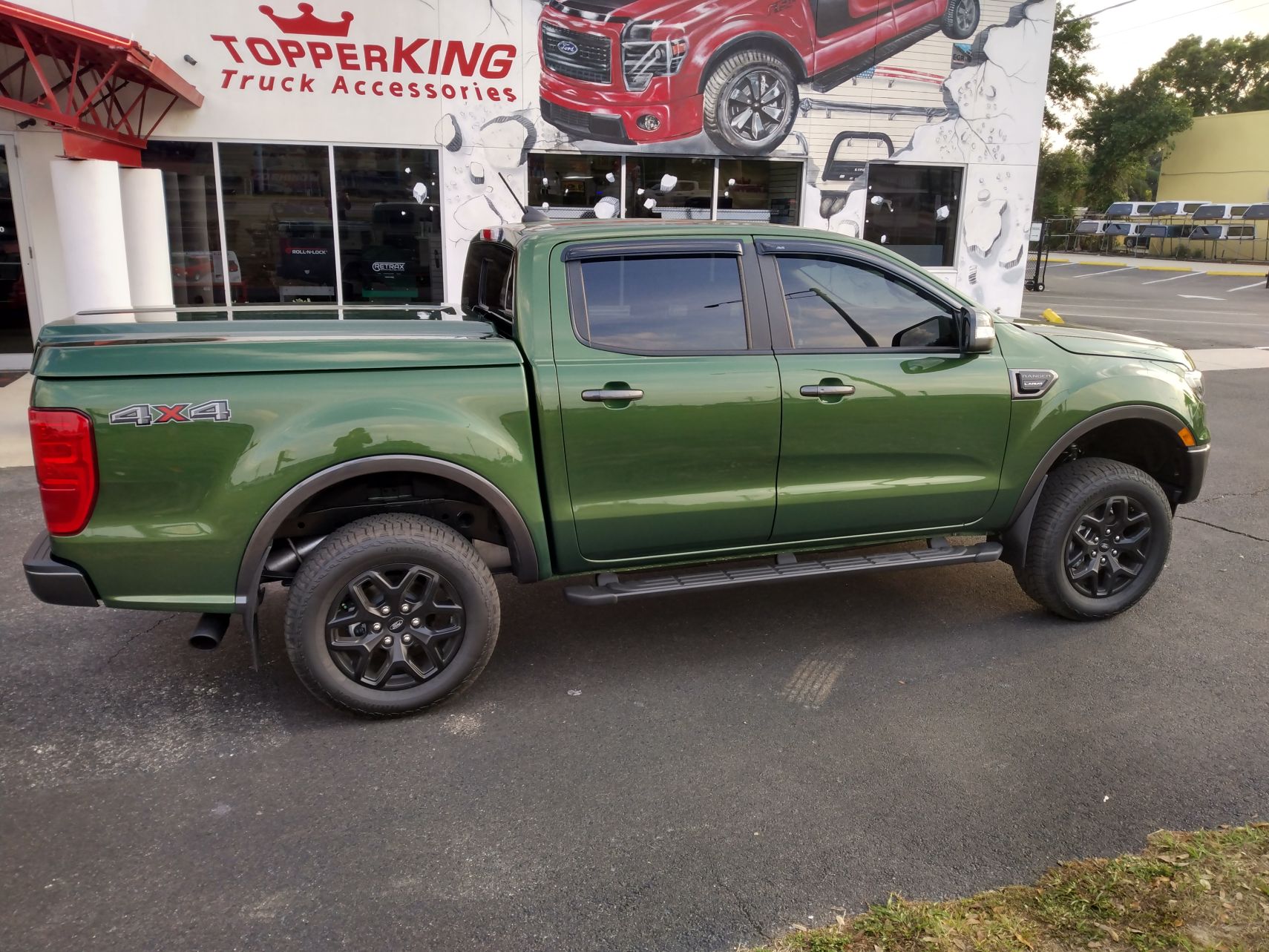 2022 cactus gray Ford Ranger with TK Defender Topper - TopperKING :  TopperKING